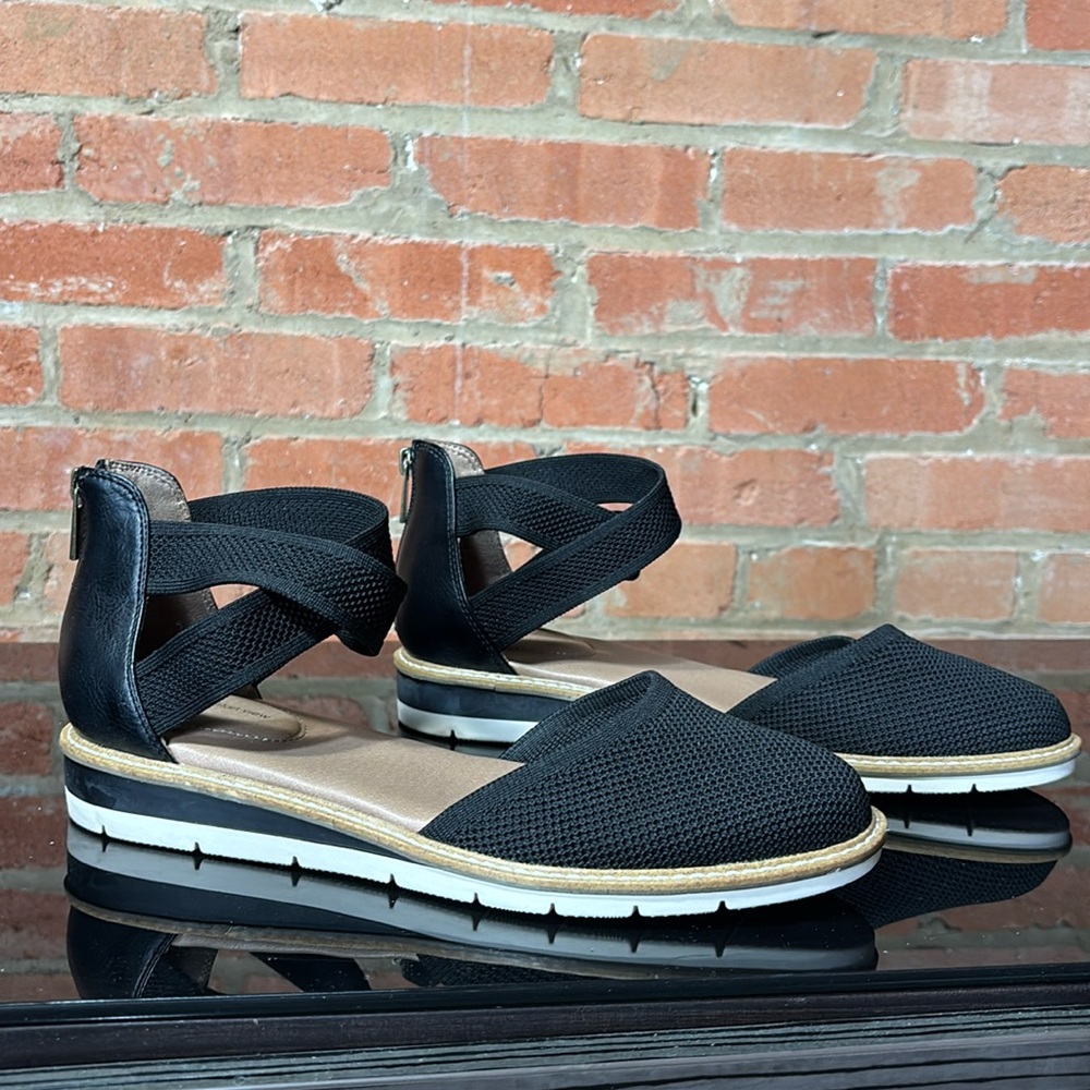 Short Wedge Black Women's Sandals